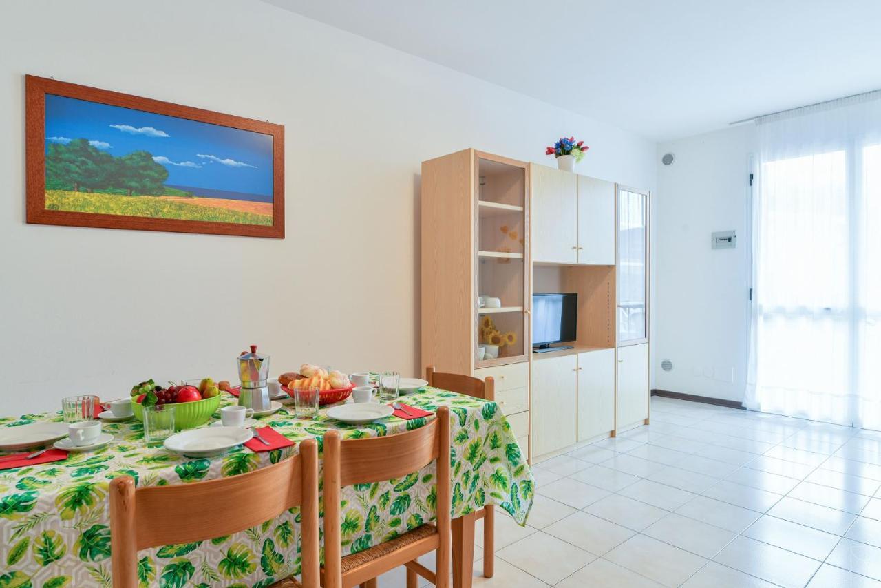 Villaggio Luna Due Caorle Exterior photo